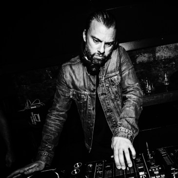 Kelly Nunes Fockus Entertainment