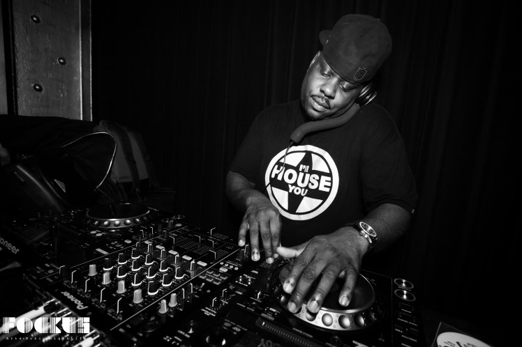 PRIVÉE ~ Holiday Affair